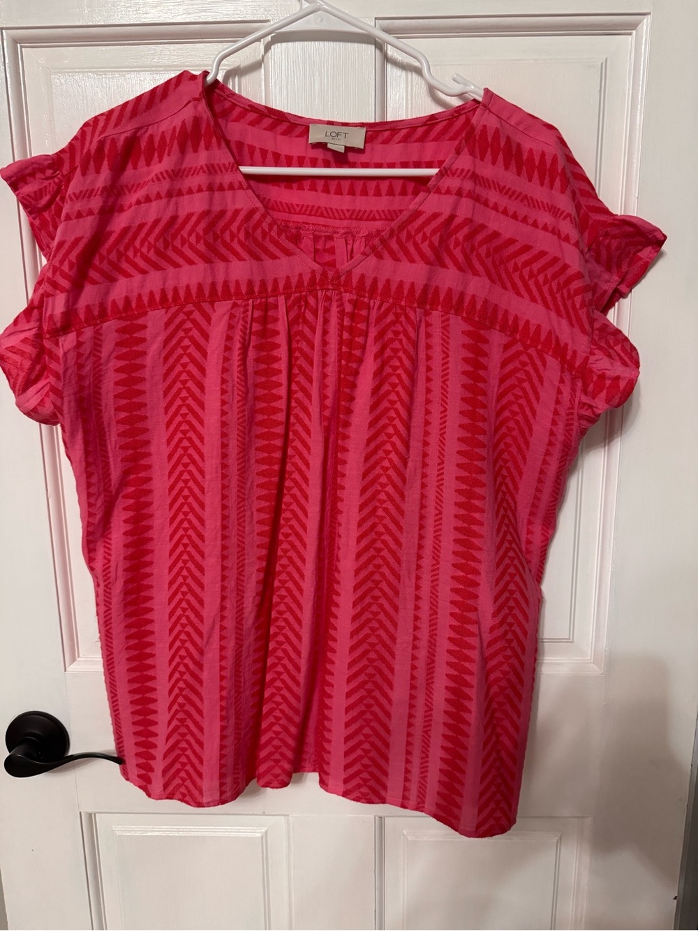 LOFT Fuchsia Geometric Short-Sleeve V-Neck Blouse